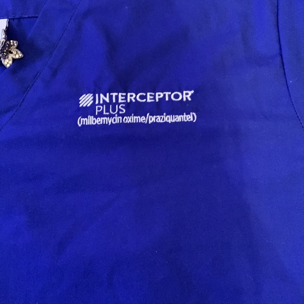 Interceptor Plus Scrub Top - Picture 2 of 3